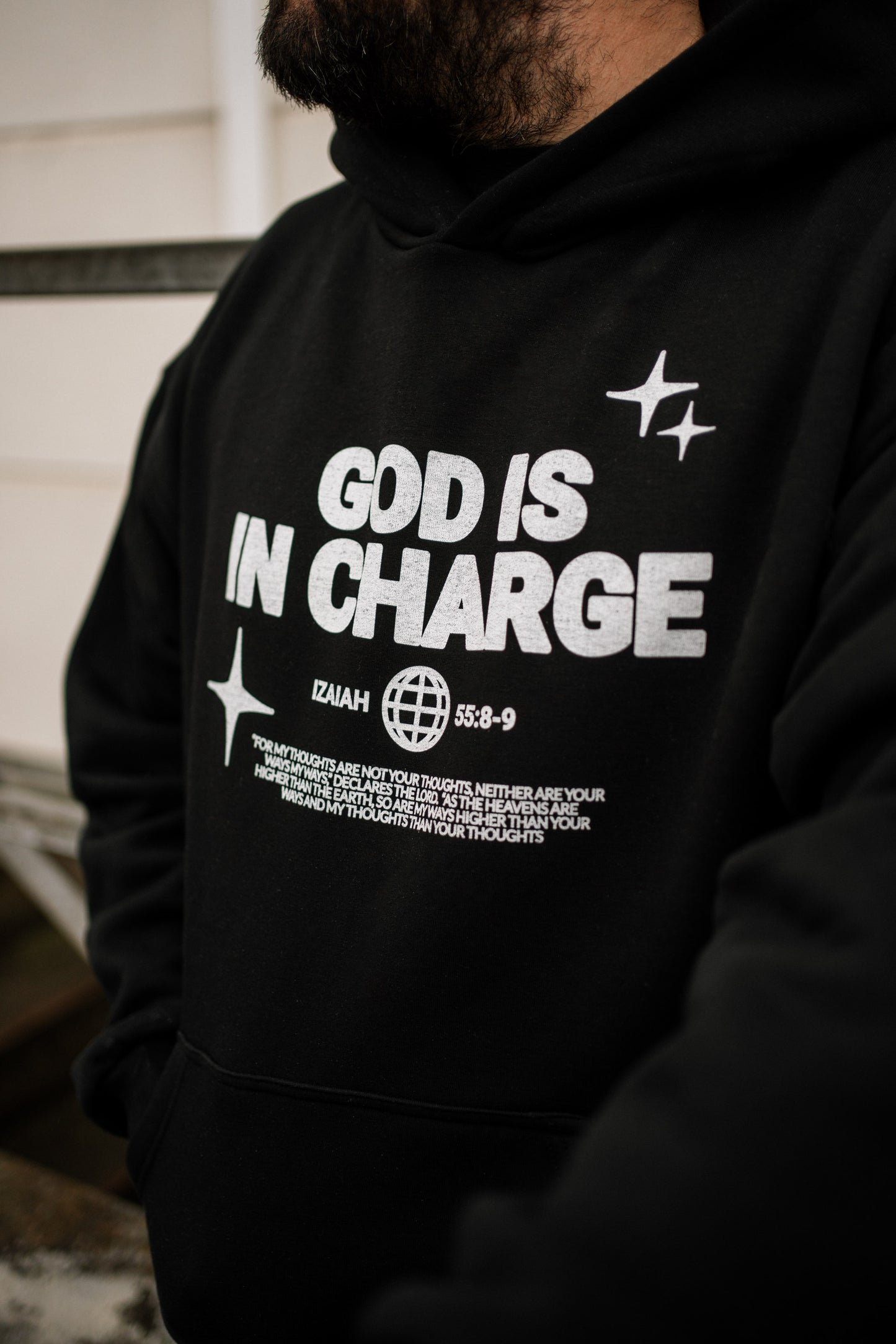 GOD IS IN CHARGE – Regular Hoodie