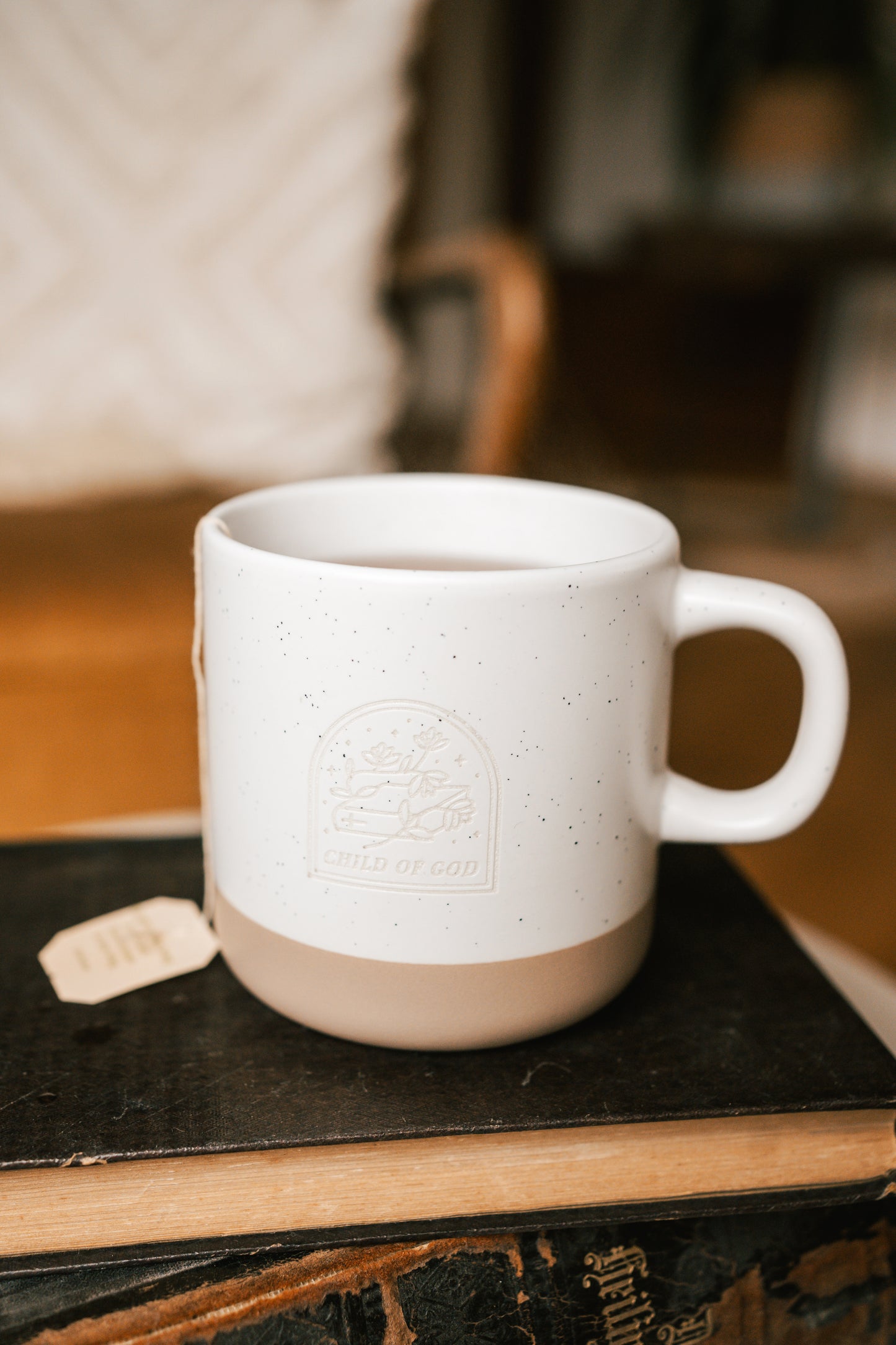 Child Of God – Steinguttasse