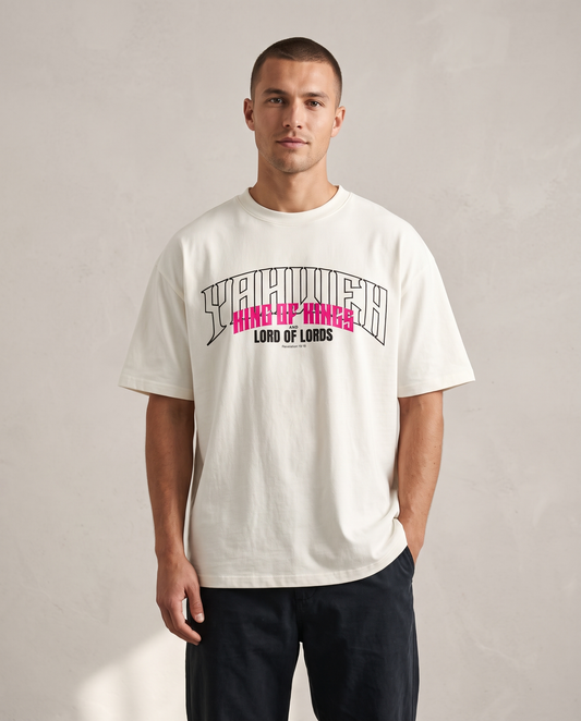 Apostel YAHWEH Oversized Shirt – Modelbild