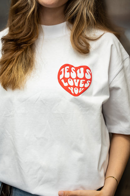 JESUS LOVES YOU - Oversized Shirt
