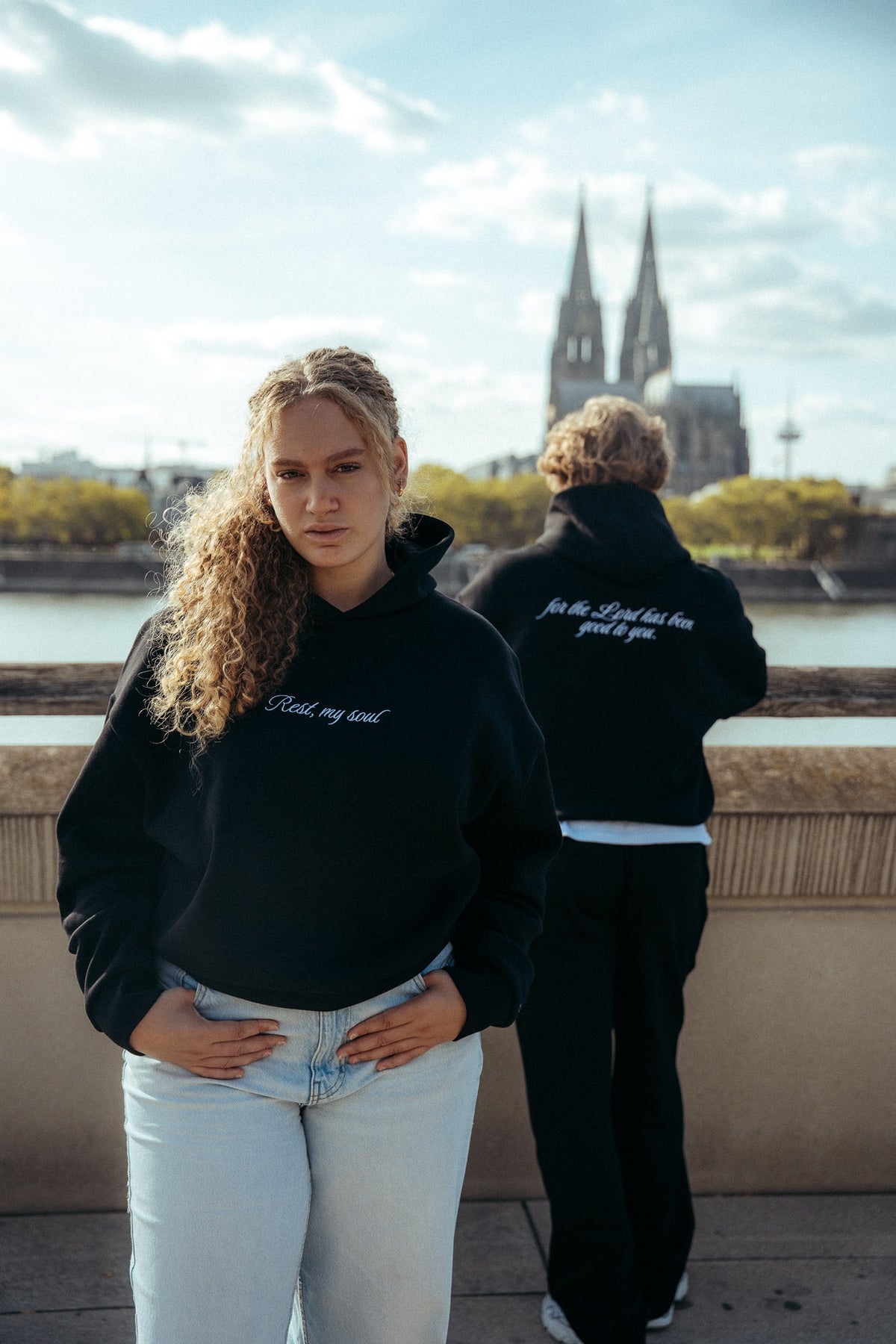REST, MY SOUL - Oversized boxy Hoodie