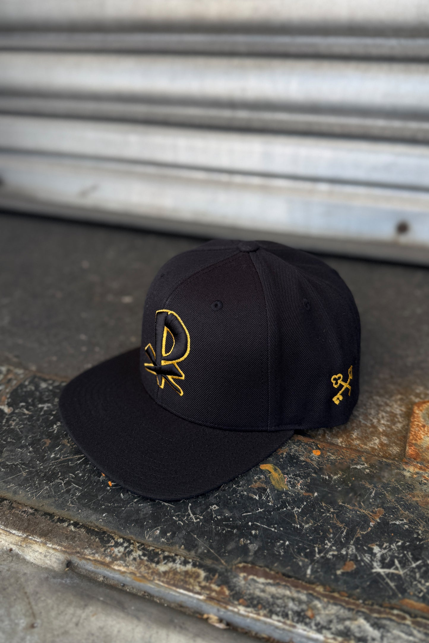 CHRISTOS – Snapback
