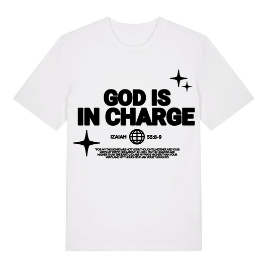 GOD IS IN CHARGE weiß – Regular Shirt