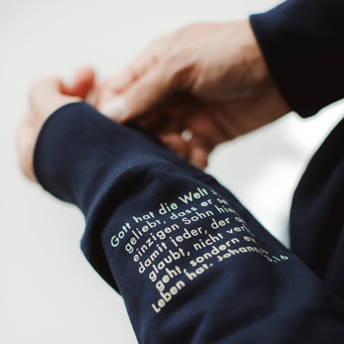 Only Jesus - Sweater FRENCH NAVY