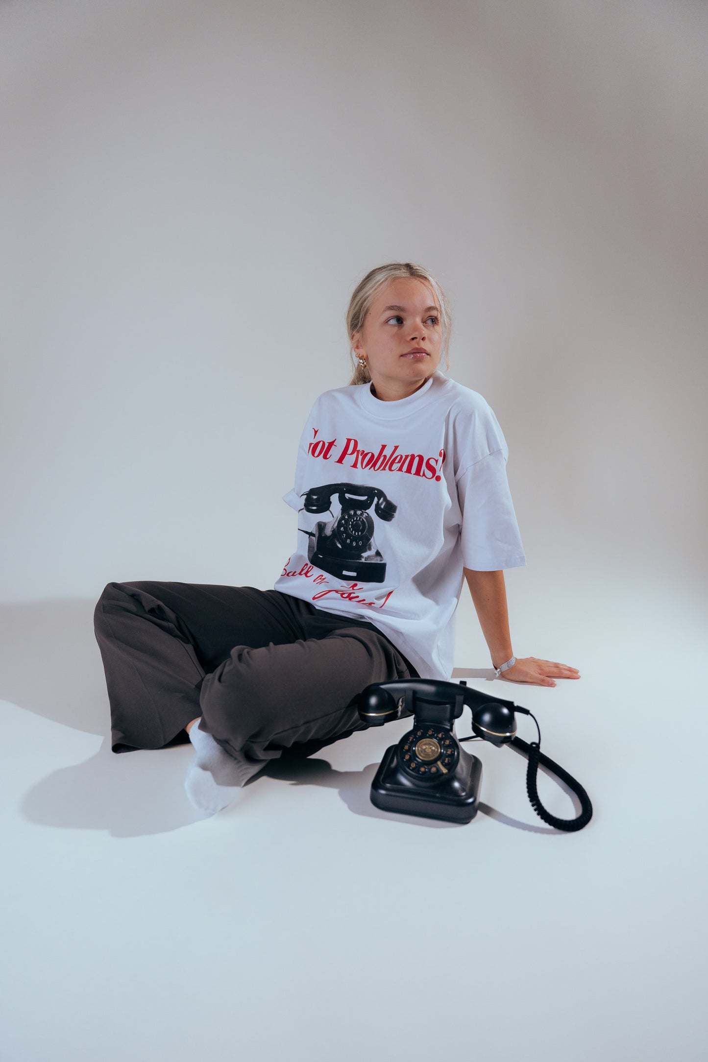 CALL ON JESUS - Oversized Shirt