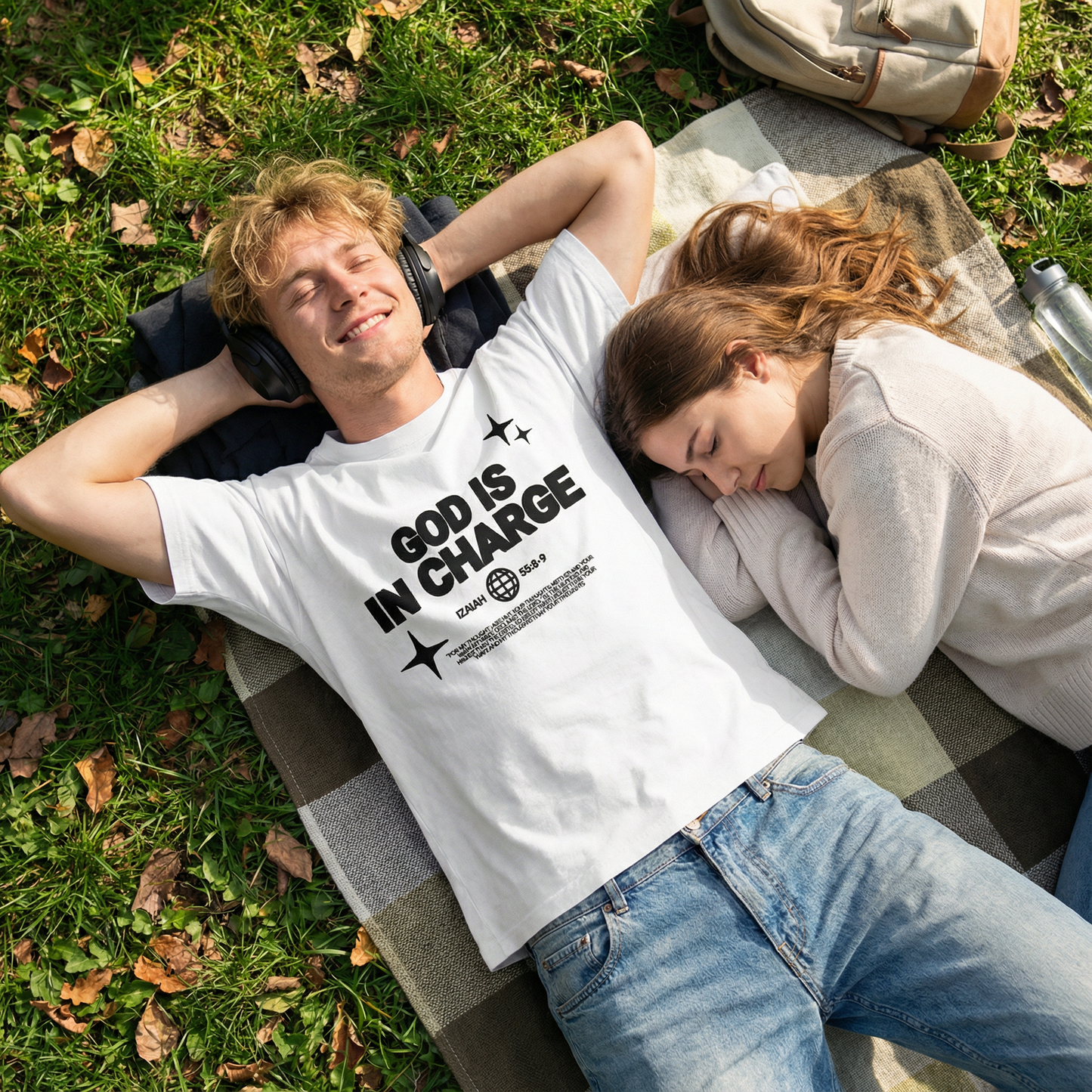 GOD IS IN CHARGE - Oversized Shirt