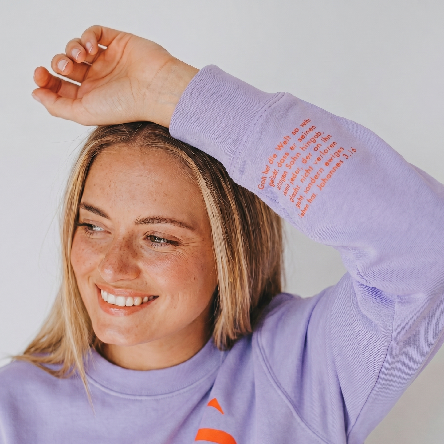 Only Jesus - Sweater LAVENDEL