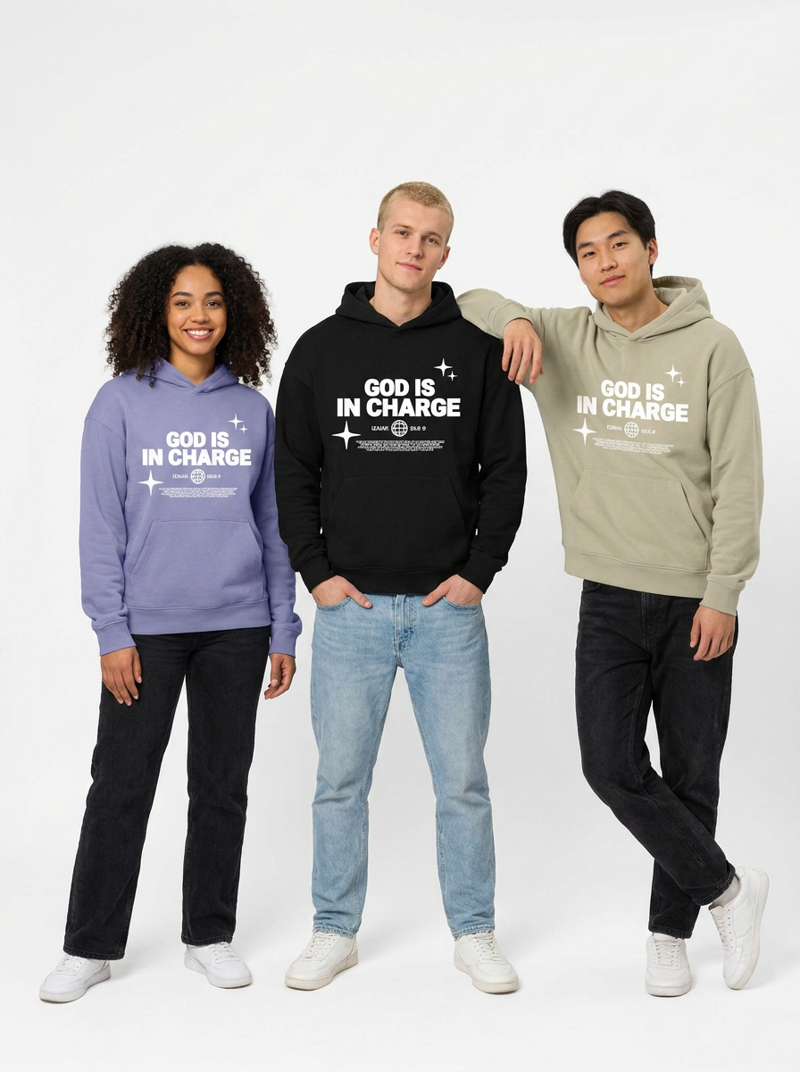 GOD IS IN CHARGE - Hoodie Regular